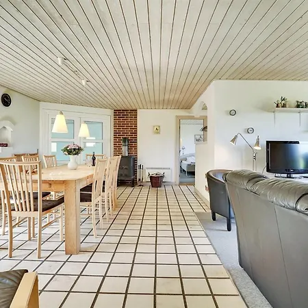 Holiday home Aurelia - 500m To The Fjord By Interhome *