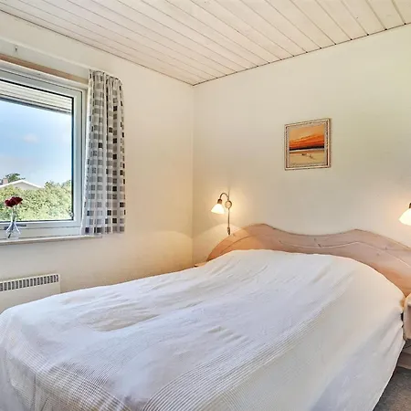 Aurelia - 500m To The Fjord By Interhome Feriehus